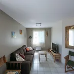 Maison Calme Proche Avec Jardin Et Terrasse - Fr-1-197-500 펜션