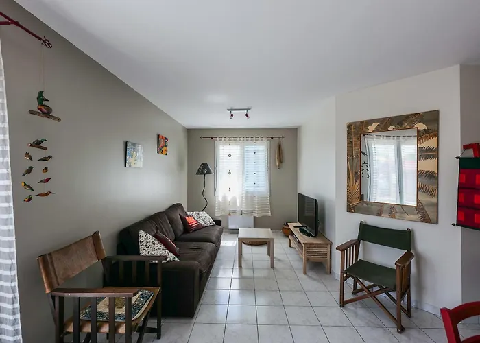 Maison Calme Proche Avec Jardin Et Terrasse - Fr-1-197-500 בית נופש